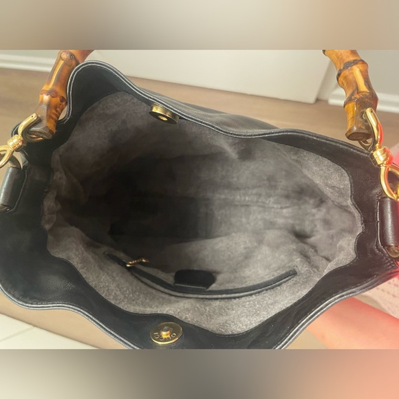 EUC GUCCI BAMBOO Black Leather bag - Picture 9 of 11